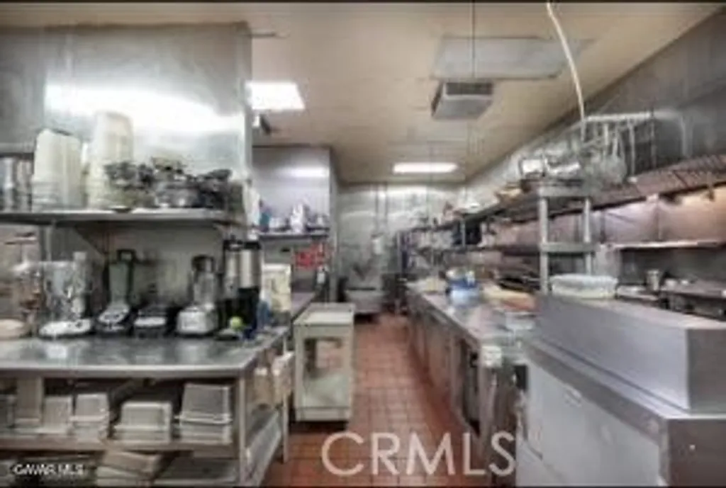 Additional image 6 of 232 E Palmdale, Palmdale, CA 93550