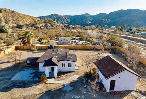 9888 Terrace Drive, Morongo Valley, CA MLS: JT25018335