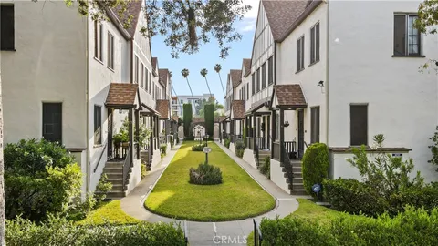 73 N Catalina Avenue, Pasadena, CA MLS: BB25061667