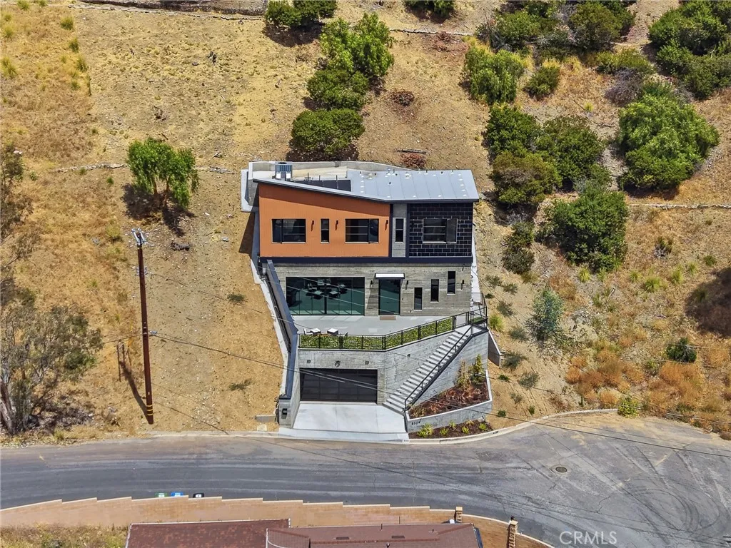 Additional image 39 of 8504 Outland View Dr, Sun Valley, CA 91352