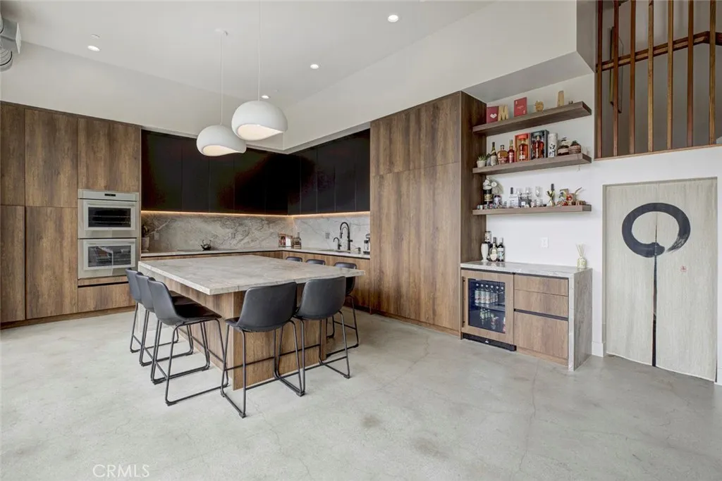 Additional image 45 of 8504 Outland View Dr, Sun Valley, CA 91352