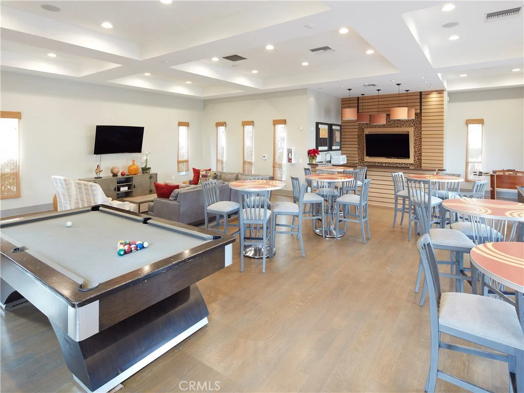 5552 Coral Dr Unit 108, Hawthorne, CA 90250