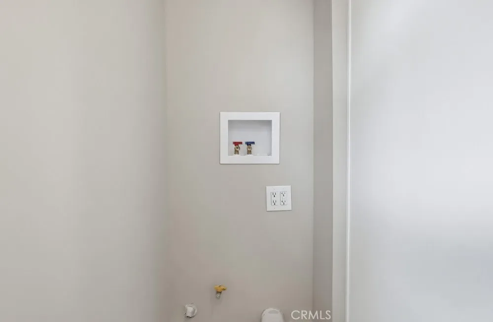 Additional image 68 of 5016 W 116 St W, Hawthorne, CA 90250