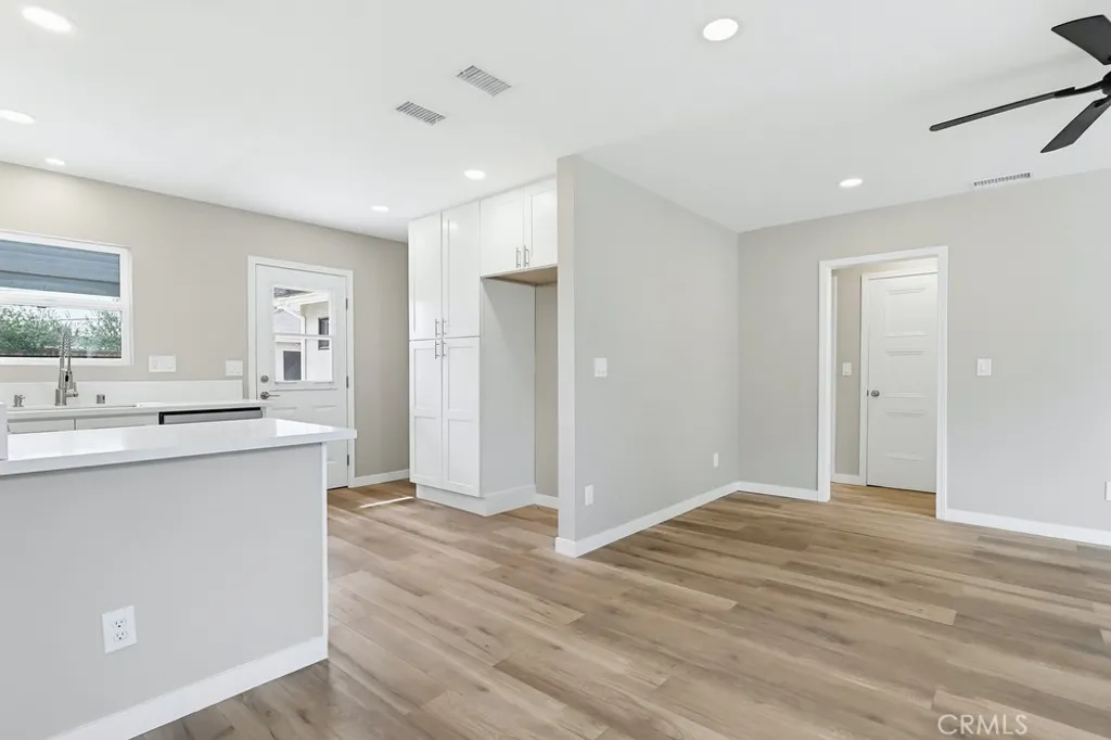 Additional image 26 of 5016 W 116 St W, Hawthorne, CA 90250