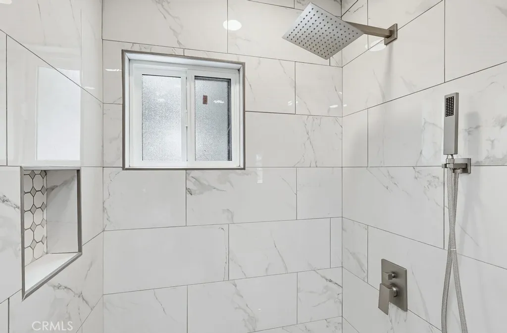 Additional image 23 of 5016 W 116 St W, Hawthorne, CA 90250