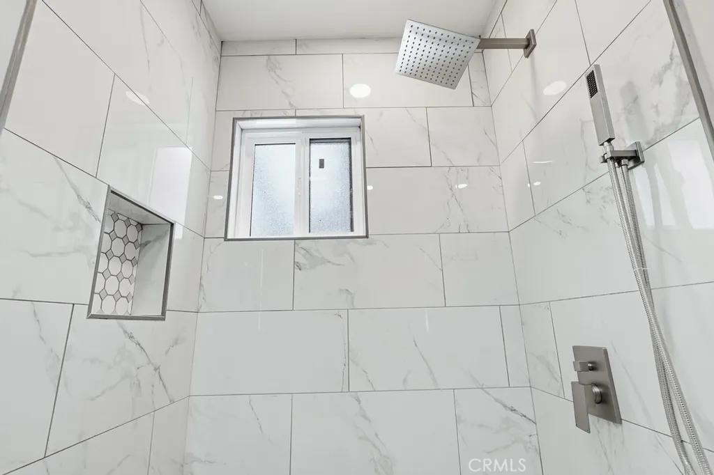 Additional image 24 of 5016 W 116 St W, Hawthorne, CA 90250