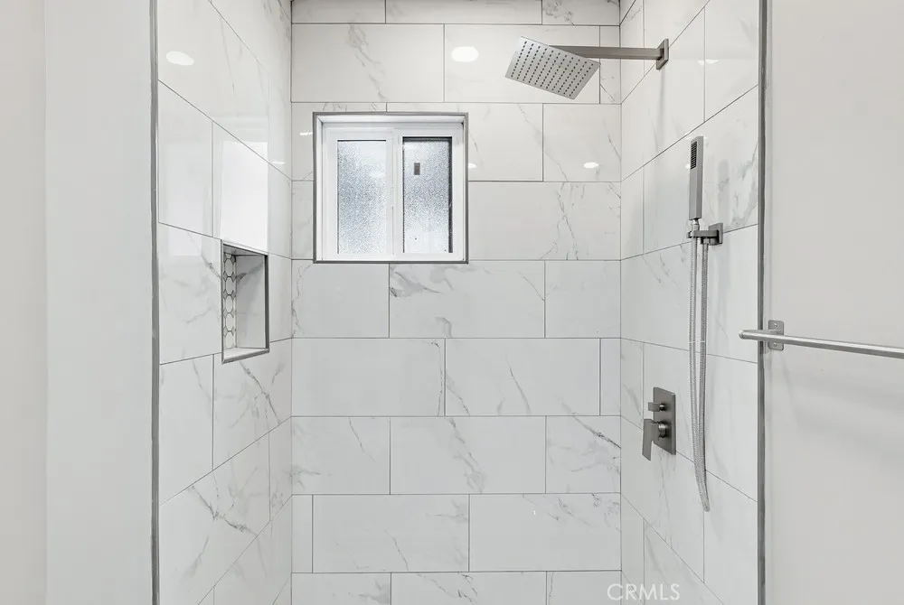 Additional image 54 of 5016 W 116 St W, Hawthorne, CA 90250