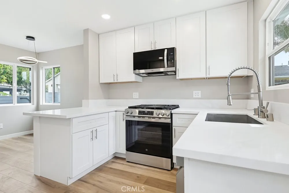 Additional image 62 of 5016 W 116 St W, Hawthorne, CA 90250