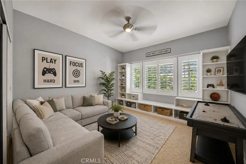 19292 Jasper Hill Rd, Trabuco Canyon, CA 92679
