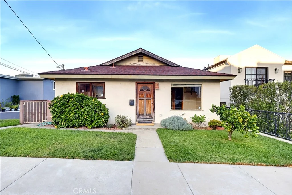 1520 Silver St, Hermosa Beach, CA 90254