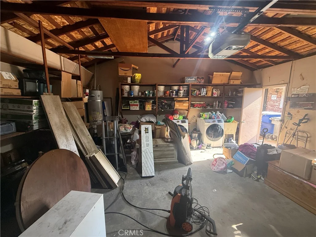 157 W Dovewood Ln, Fresno, CA 93704