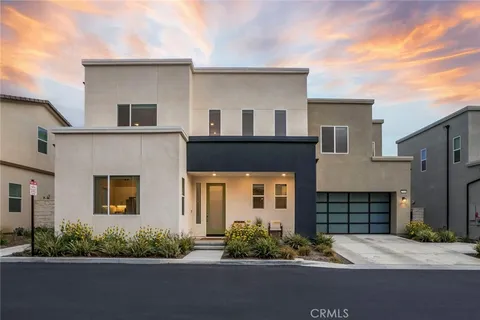 27018 California Court, Valencia, CA MLS: SR25091025