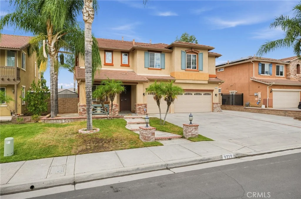 9319 Santa Barbara Dr, Riverside, CA 92508