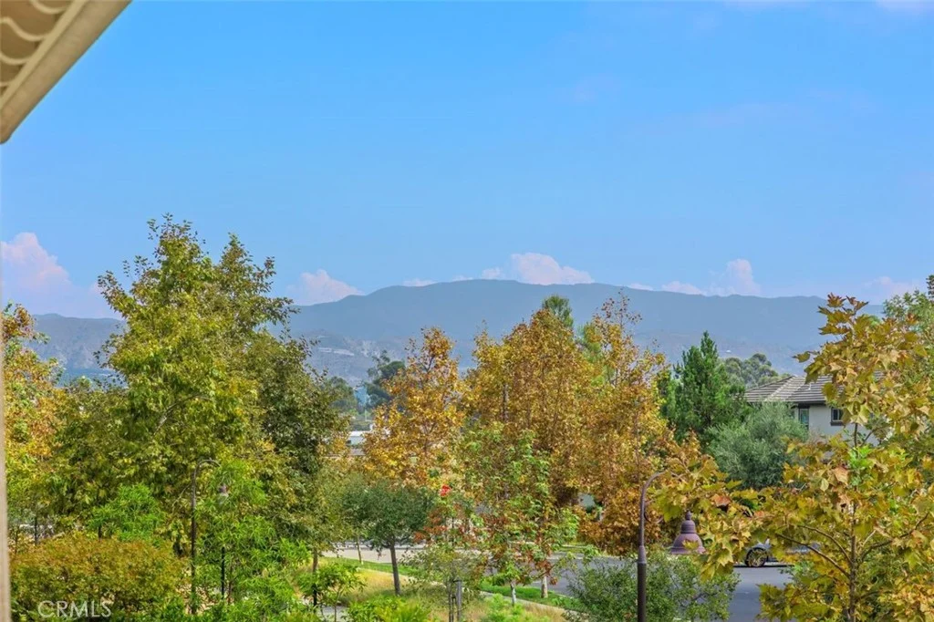 130 Crape Myrtle Pl, Tustin, CA 92782