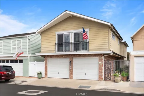 354 62nd Street, Newport Beach, CA MLS: NP25079579