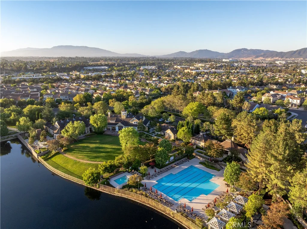 40435 Charlesburg Drive, Temecula, CA 92591
