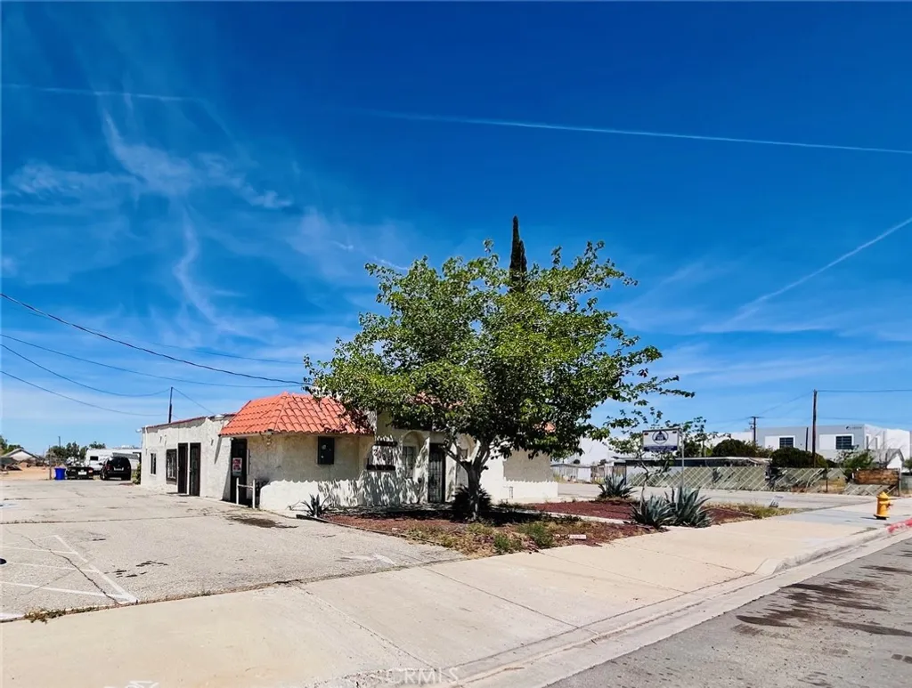 Additional image 22 of 12036 Bartlett Avenue, Adelanto, CA 92301