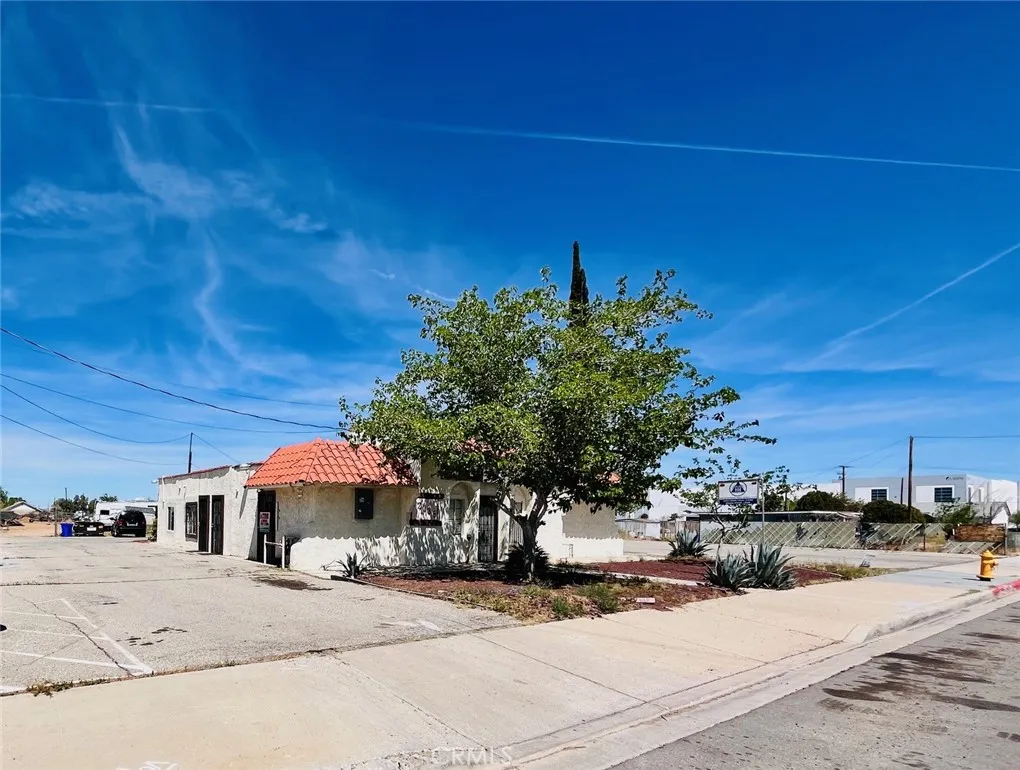 Additional image 87 of 12036 Bartlett Avenue, Adelanto, CA 92301