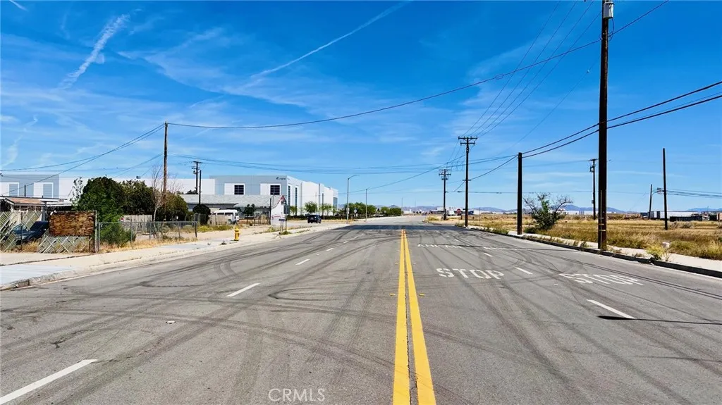 Additional image 41 of 12036 Bartlett Avenue, Adelanto, CA 92301