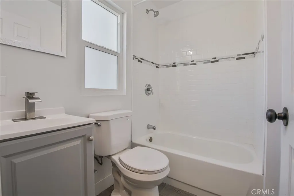 Additional image 51 of 317 W 107th St, Los Angeles, CA 90003