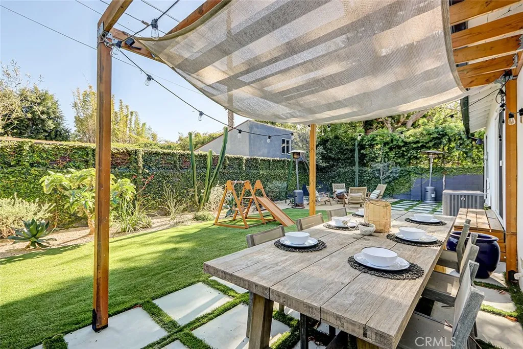 Additional image 28 of 11912 Mccune Ave, Los Angeles, CA 90066