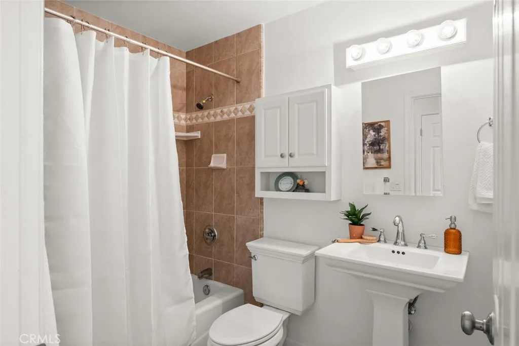 Additional image 20 of 744 Kings Canyon Way, Chico, CA 95973