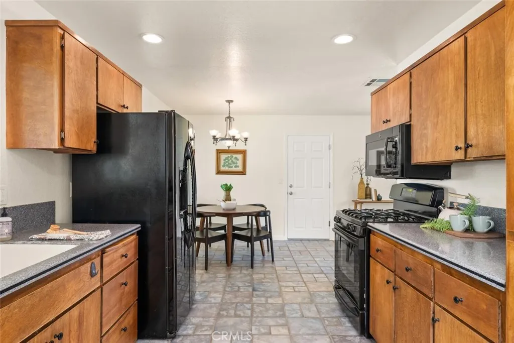 Additional image 38 of 744 Kings Canyon Way, Chico, CA 95973