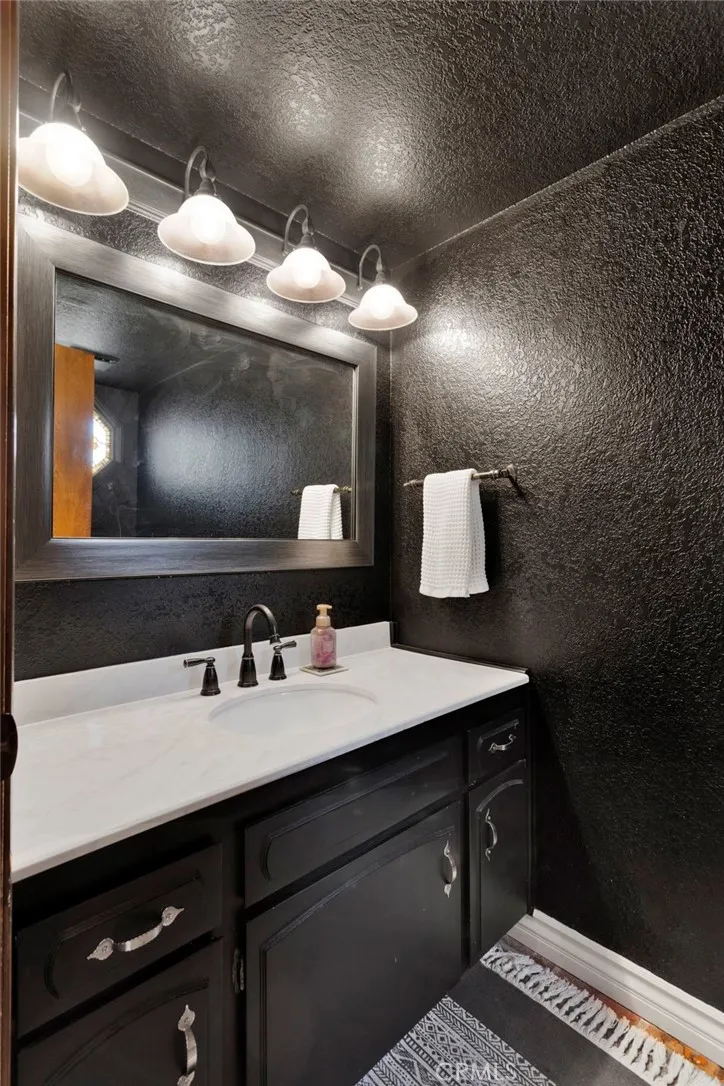Additional image 98 of 13685 Hidden Valley Road, Victorville, CA 92395