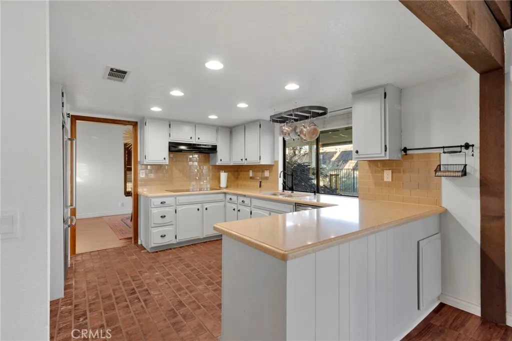 Additional image 25 of 13685 Hidden Valley Road, Victorville, CA 92395