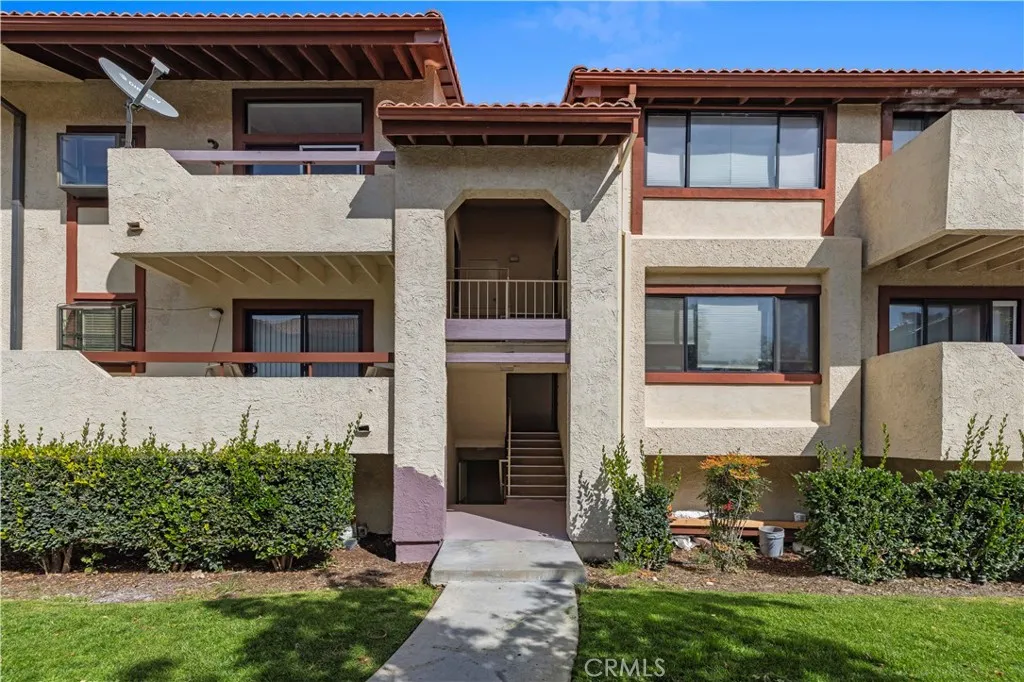 Additional image 126 of 18193 Sundowner Way Unit 815, Canyon Country, CA 91387