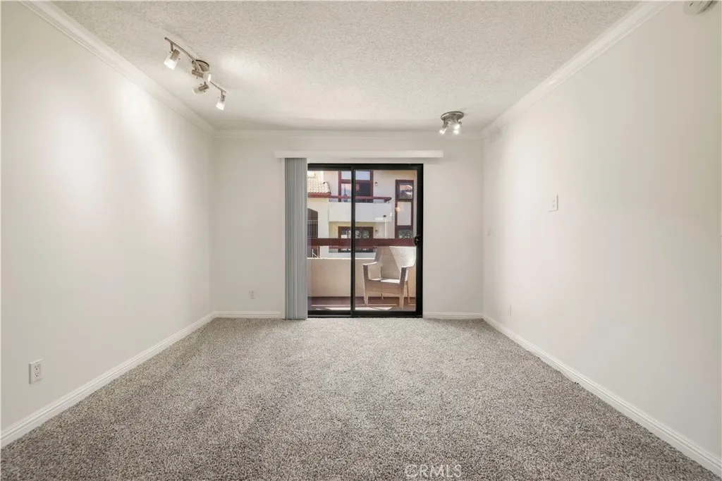 Additional image 29 of 18193 Sundowner Way Unit 815, Canyon Country, CA 91387