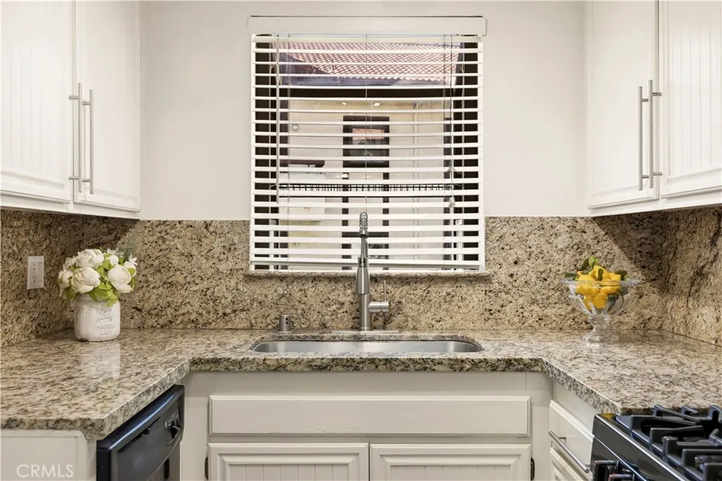 Additional image 68 of 18193 Sundowner Way Unit 815, Canyon Country, CA 91387