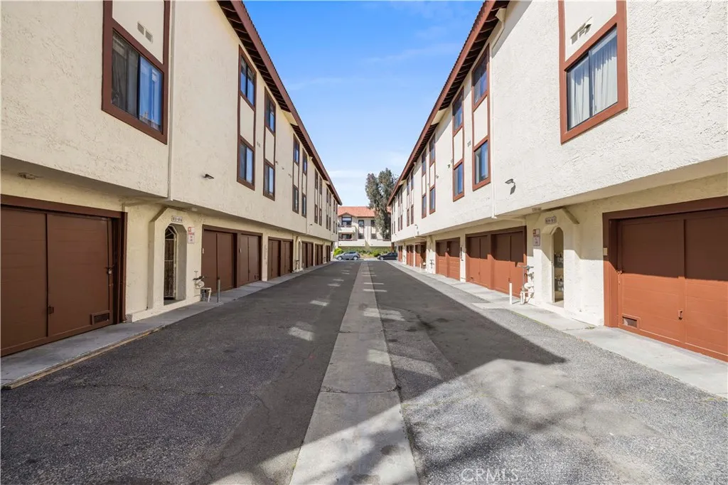 Additional image 41 of 18193 Sundowner Way Unit 815, Canyon Country, CA 91387