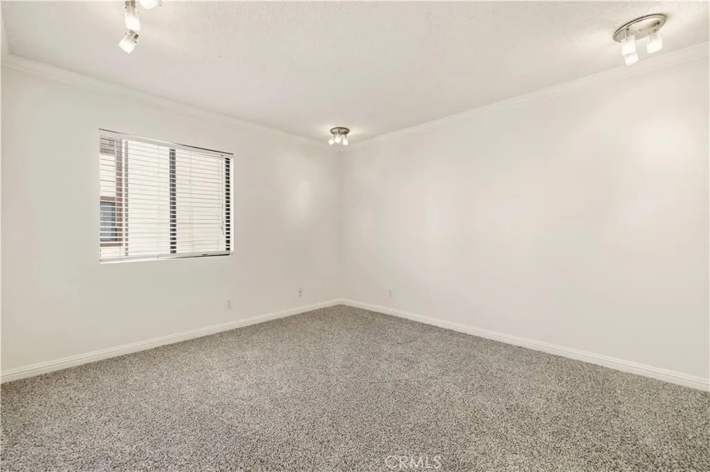 Additional image 81 of 18193 Sundowner Way Unit 815, Canyon Country, CA 91387