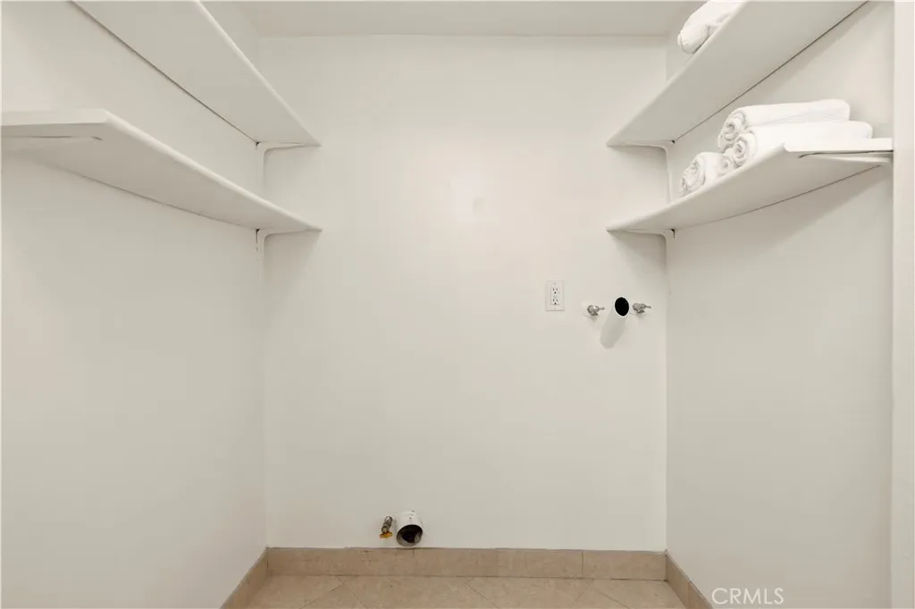 Additional image 13 of 18193 Sundowner Way Unit 815, Canyon Country, CA 91387