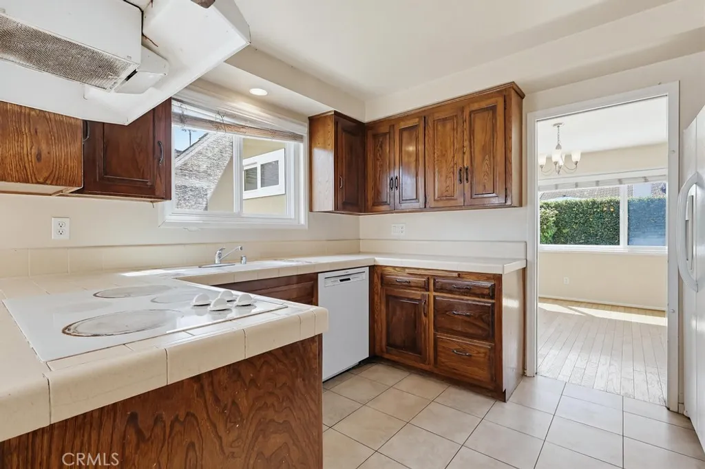 Additional image 23 of 3531 Julian Avenue, Long Beach, CA 90808