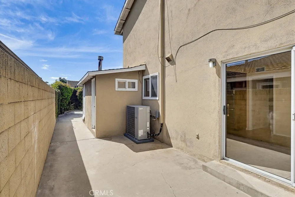 Additional image 146 of 3531 Julian Avenue, Long Beach, CA 90808