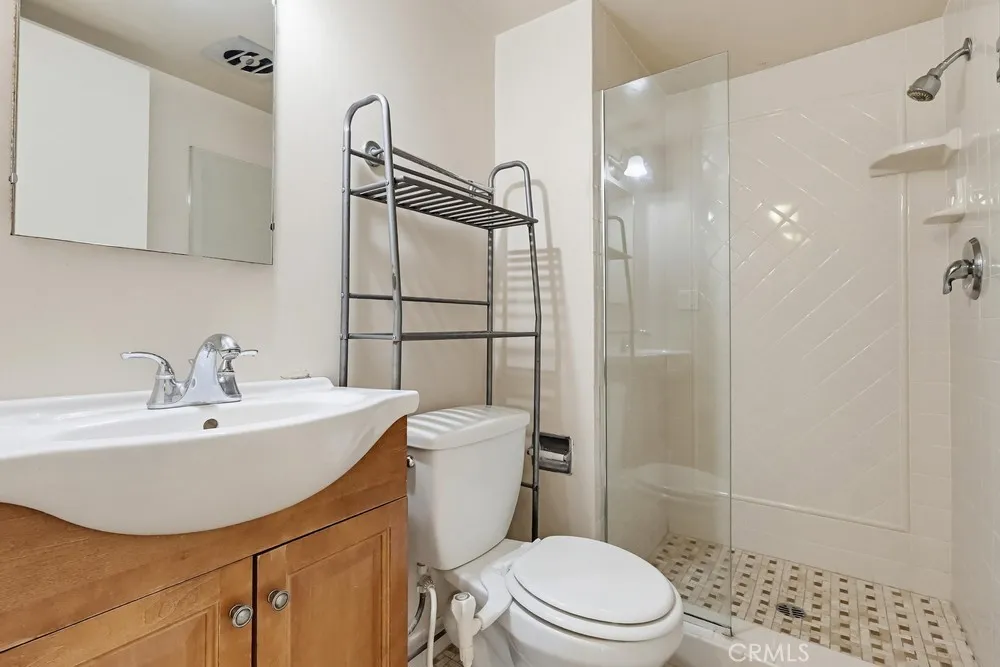 Additional image 107 of 3531 Julian Avenue, Long Beach, CA 90808