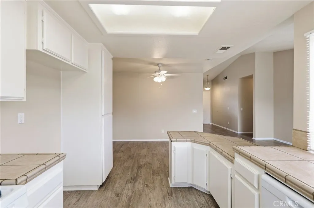 Additional image 50 of 43941 Maria Ct, Lancaster, CA 93535