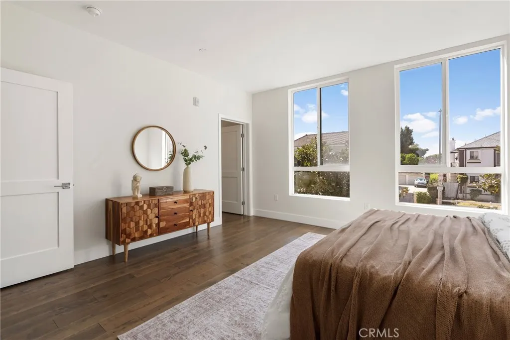 Additional image 18 of 3715 San Marino Street Unit 105, Los Angeles, CA 90019