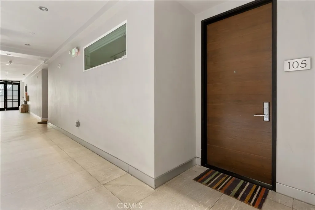 Additional image 58 of 3715 San Marino Street Unit 105, Los Angeles, CA 90019