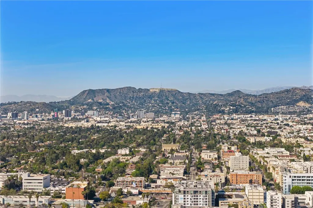 Additional image 30 of 3715 San Marino Street Unit 105, Los Angeles, CA 90019