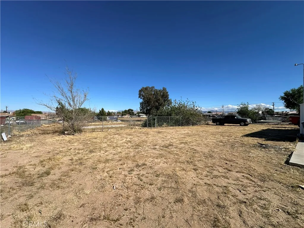 Additional image 48 of 11861 10th Ave, Hesperia, CA 92345