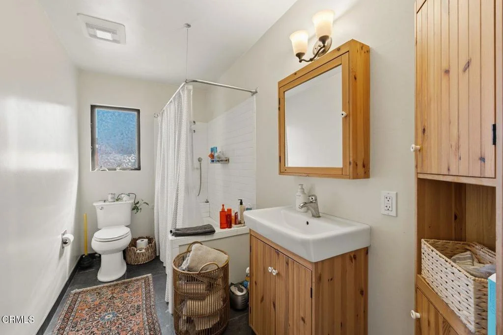 940 Devereux Drive, Ojai, CA 93023