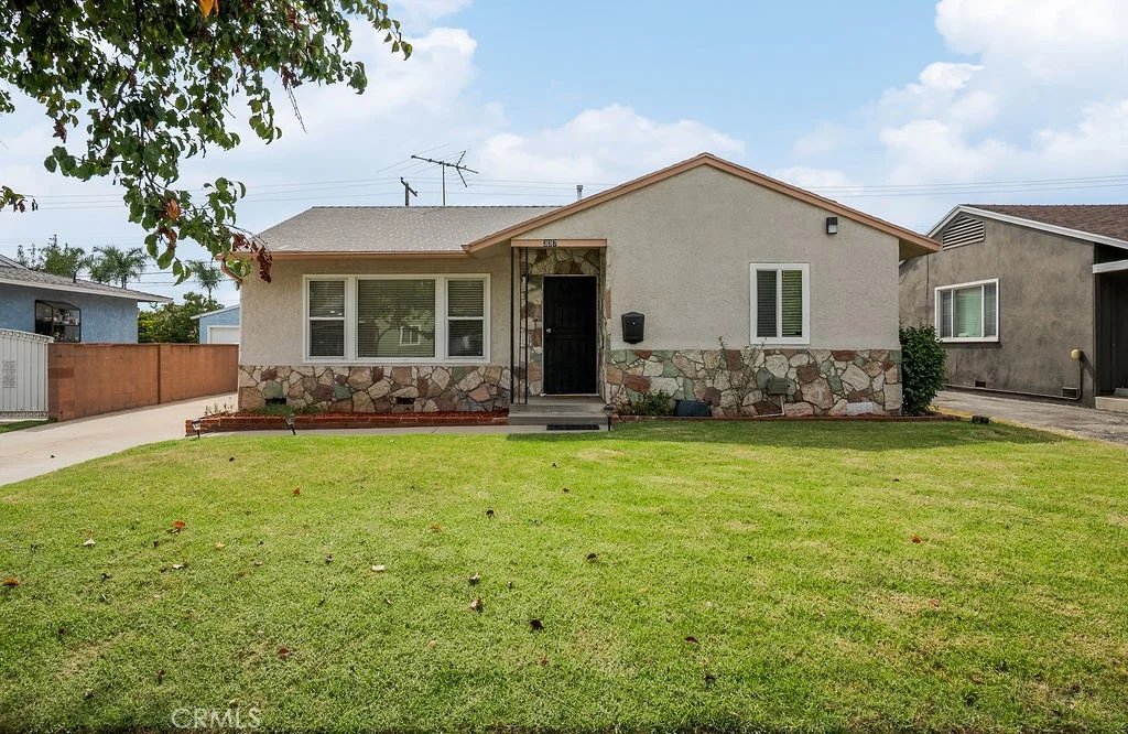 337 S Enid Avenue, Azusa, CA 91702