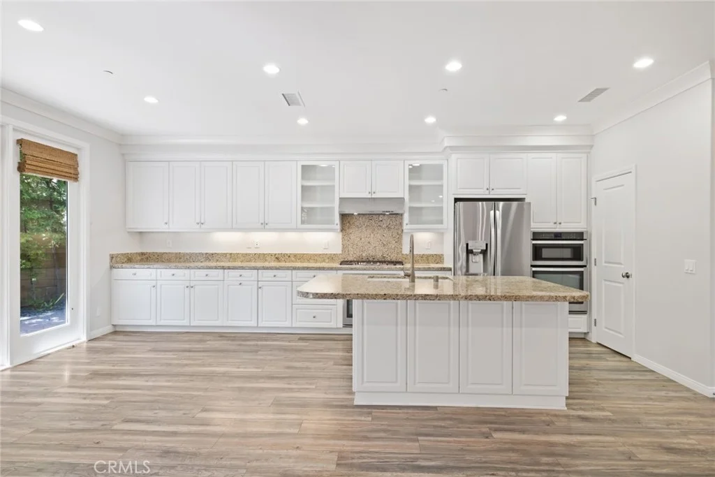 59 Lupari, Irvine, CA 92618 photo 3
