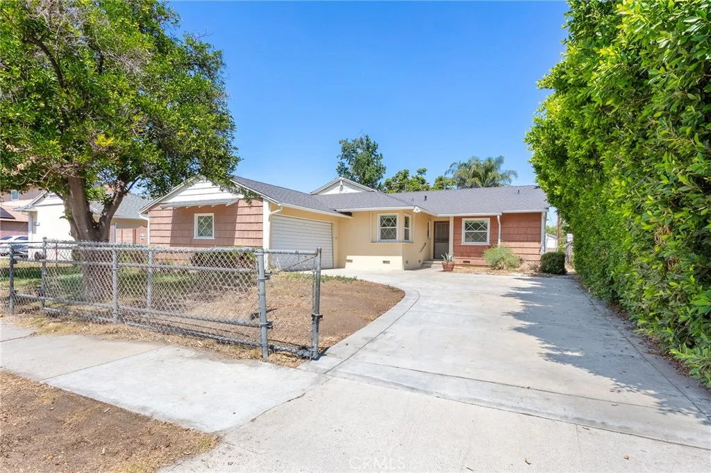 10436 Columbus Avenue, Mission Hills (San Fernando), CA 91345