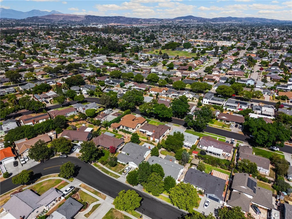 2224 Braeburn Avenue, Fullerton, CA 92831