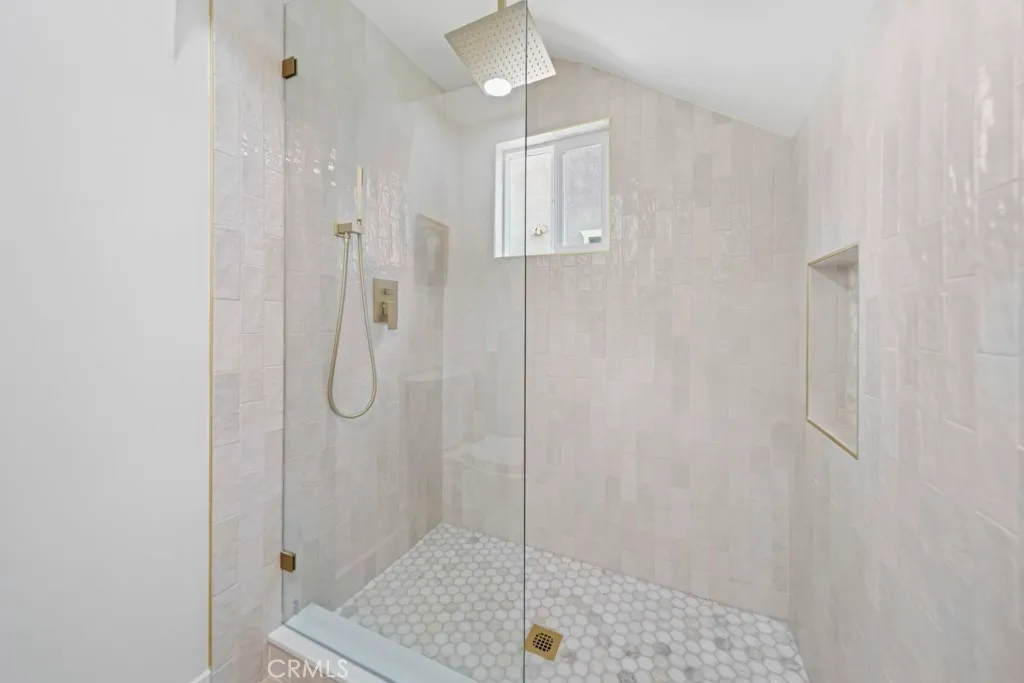 Additional image 69 of 1676 W 24th St, Los Angeles, CA 90007