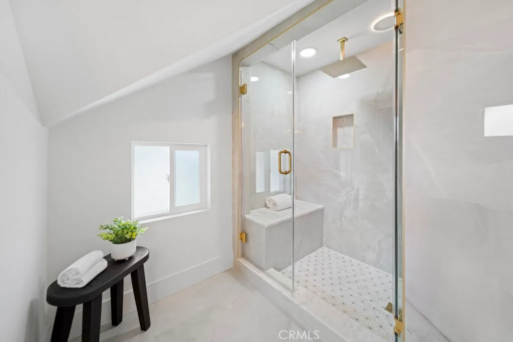 Additional image 49 of 1676 W 24th St, Los Angeles, CA 90007